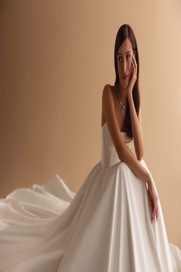 GIANNA - Image 2