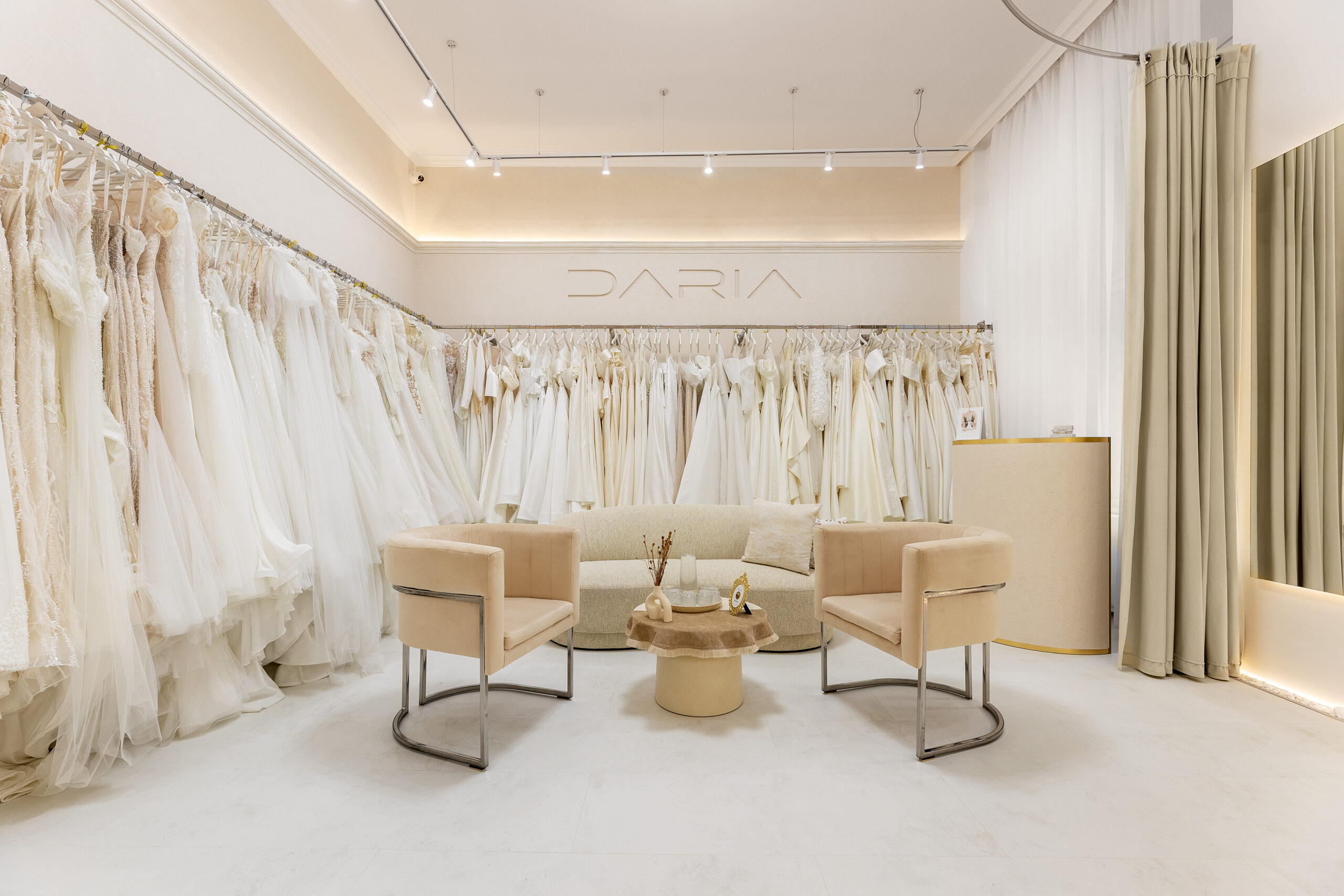 Daria új esküvői ruhaszalon