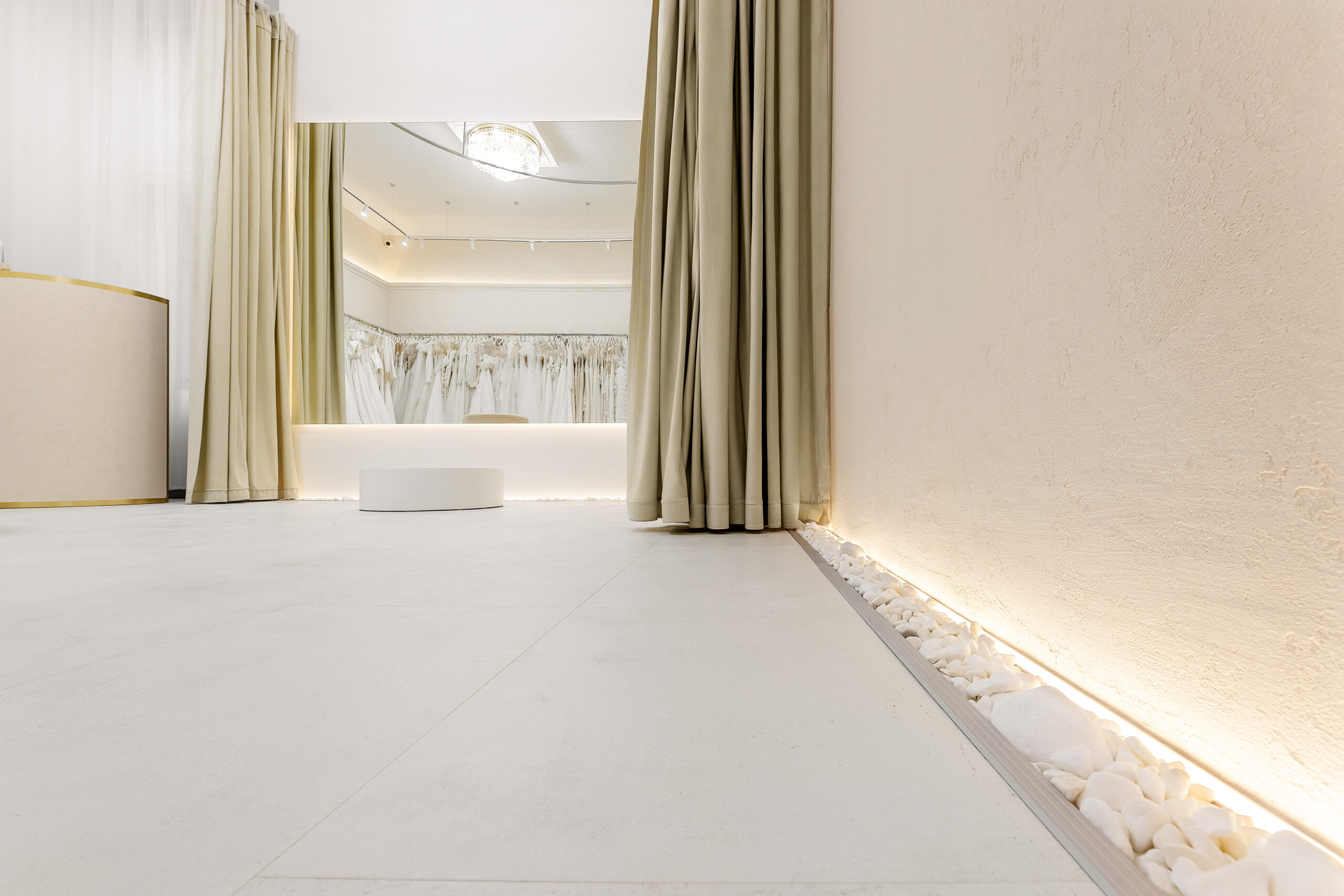 Daria menyasszonyi ruhakiegészitők